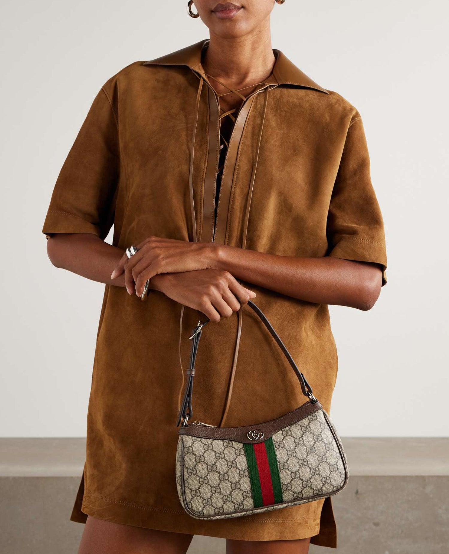 حقيبة غوتشي أوفيديا سمول قماش بيج وبني