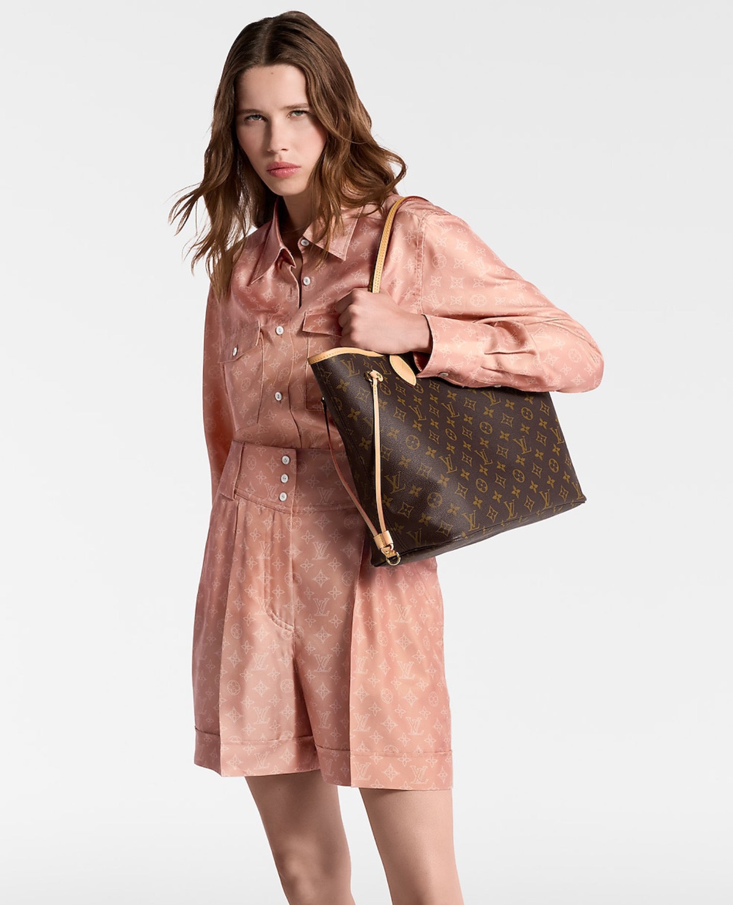 LVN Neverfull MM Monogram Cerise