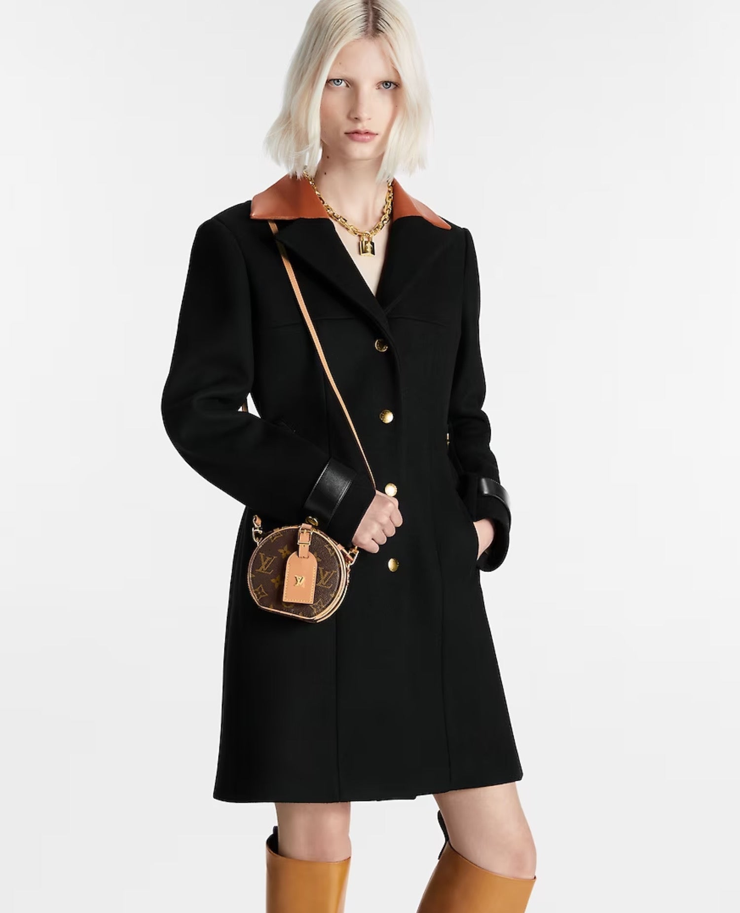 حقيبة لوي فيتون ميني بويت شابو