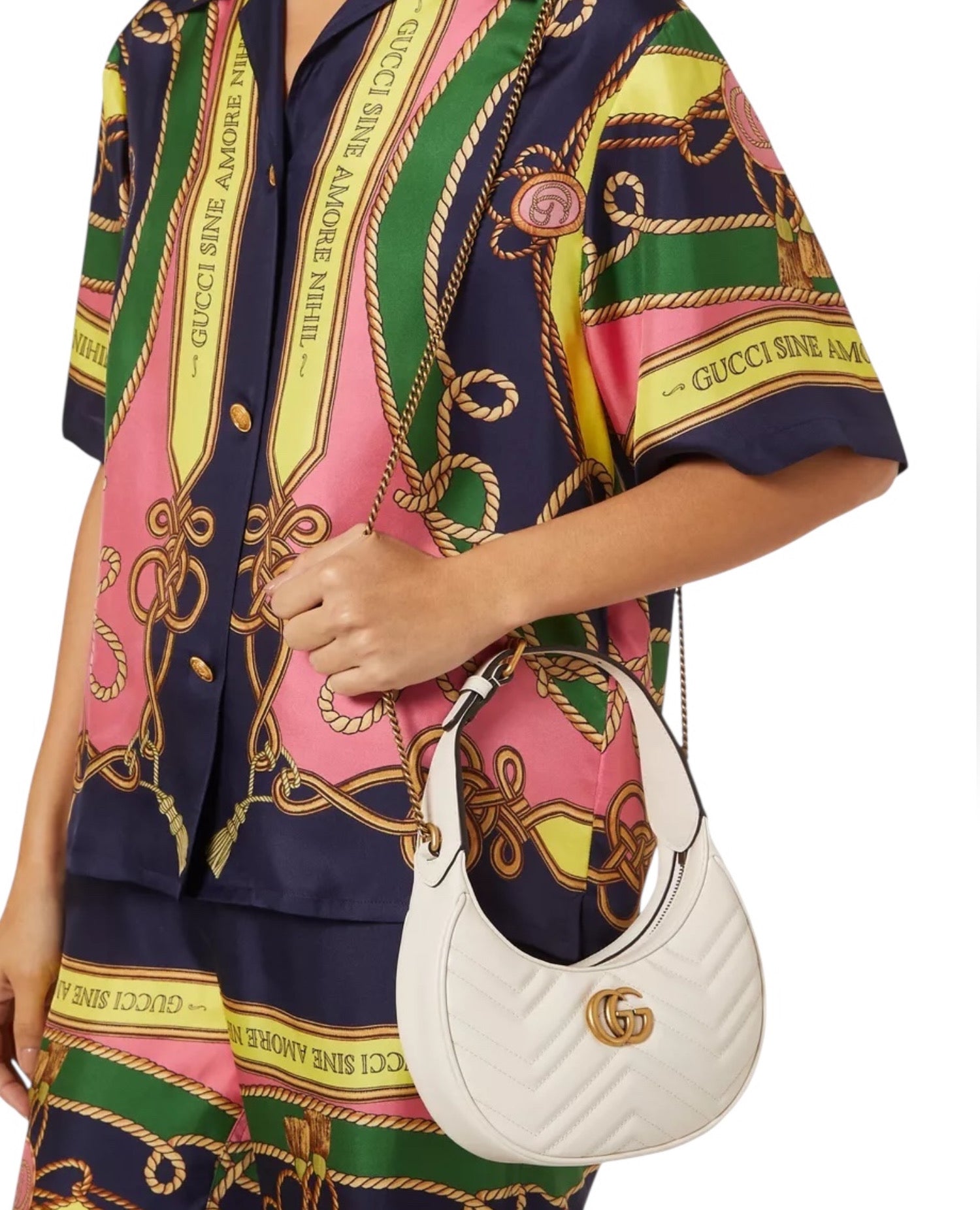 حقيبة غوتشي هاف مون ميني أبيض