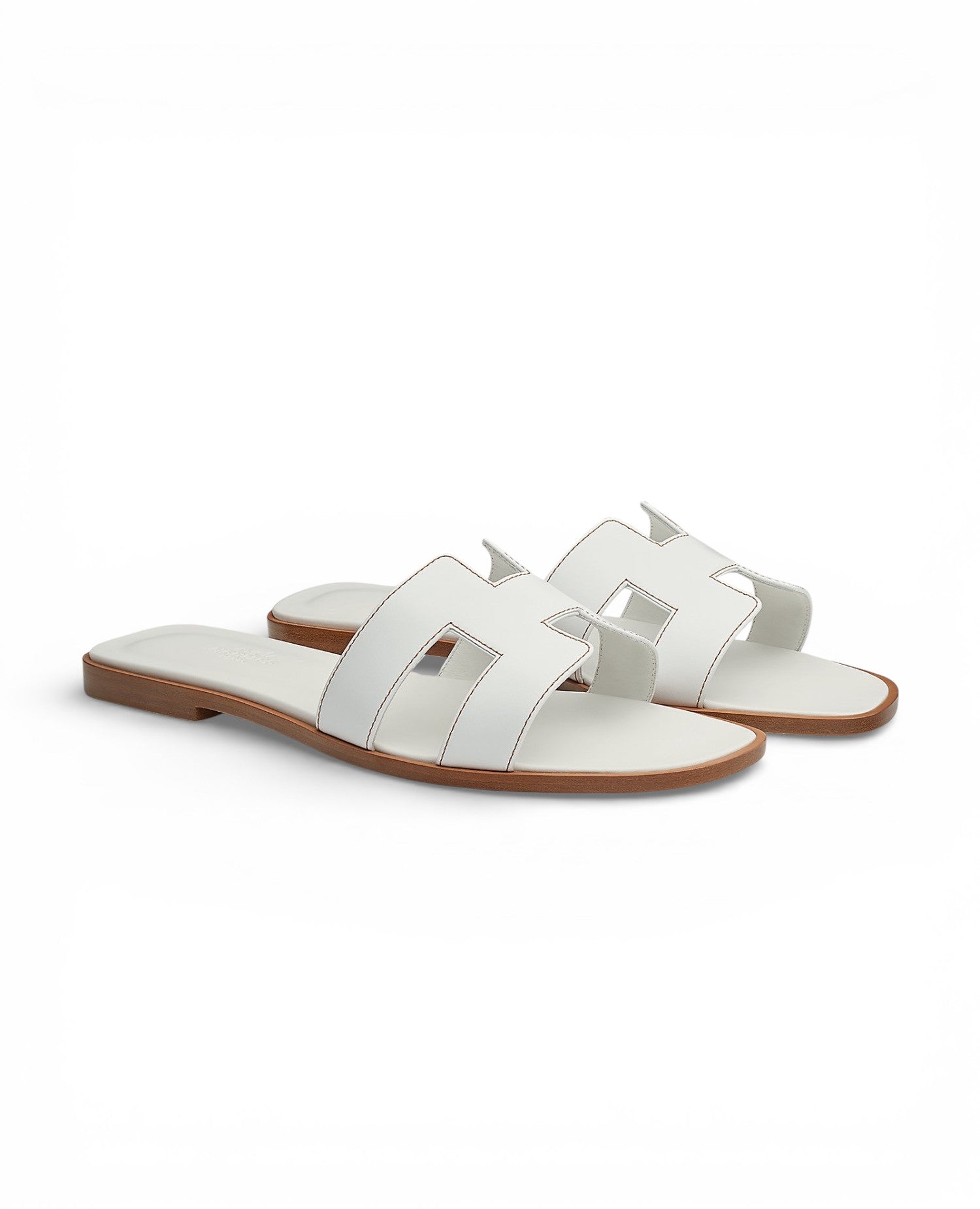 صندل هيرمس أوران أبيض