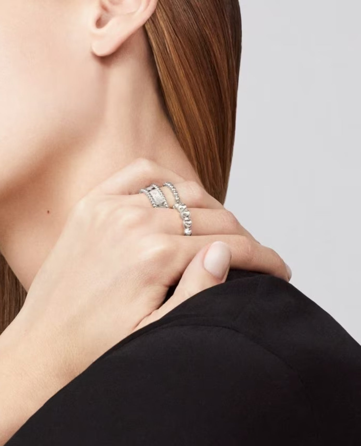 VCF Perlée Signature Ring, white gold